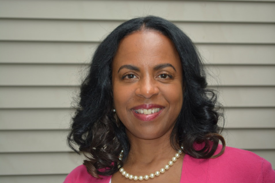 Dr. Donna Thomas, EdD is a 360 Health on-site trainer and podcaster with more than 35 years of experience helping people in many different settings. She has led seminars, trainings, and conference presentations focused on employee mental health and wellness. Dr. Thomas also has deep experience supporting people living with mental illness and creating care plans that meet their needs. She is trained in Strategies in Crisis Intervention and Prevention (SCIP-R) and is known for her caring, practical, and inclusive approach to wellness Picture