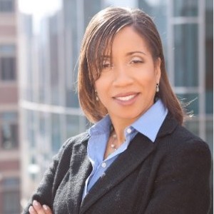 Shari Evans Headshot